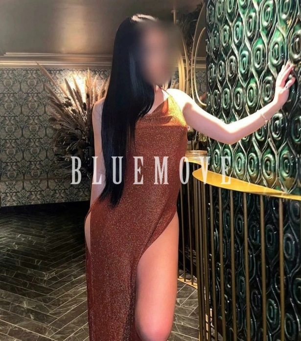 Cenas románticas, Viajes, Salidas a eventos, Salir de fiesta, Girlfriend experience, Masaje cuerpo a cuerpo, Masajes sensitivos, Masajes a domicilio, Masajes a hoteles, Fantasías y disfraces, Masaje erótico: escorts em Madrid